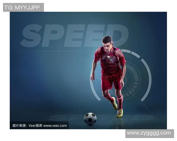足球巨星C罗的漫画形象展现了他的激情与风采,带你领略不一样的足球魅力 足球巨星C罗的漫画形象展现了他的激情与风采,带你领略不一样的足球魅力